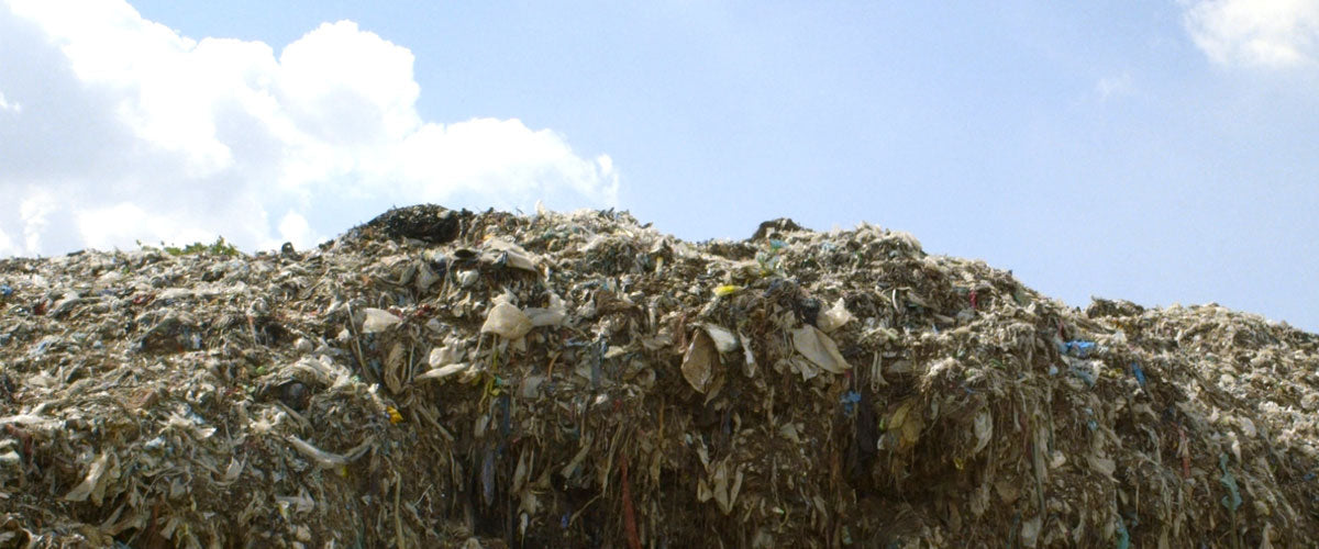 Trois raisons pourquoi l'industrie de la mode est la deuxième plus polluante au monde