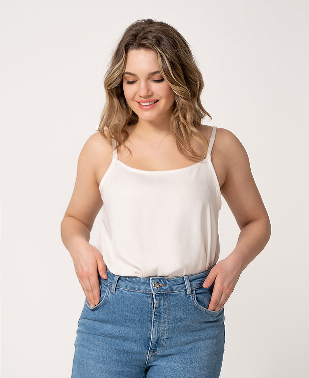 Camisole blanche en coton biologique faite au Québec