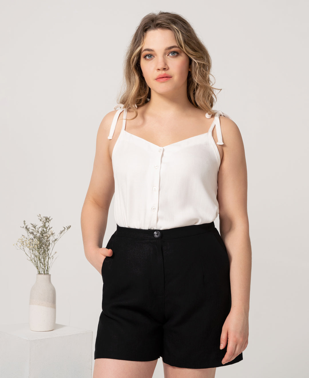 Camisole blanche en coton biologique faite au Québec