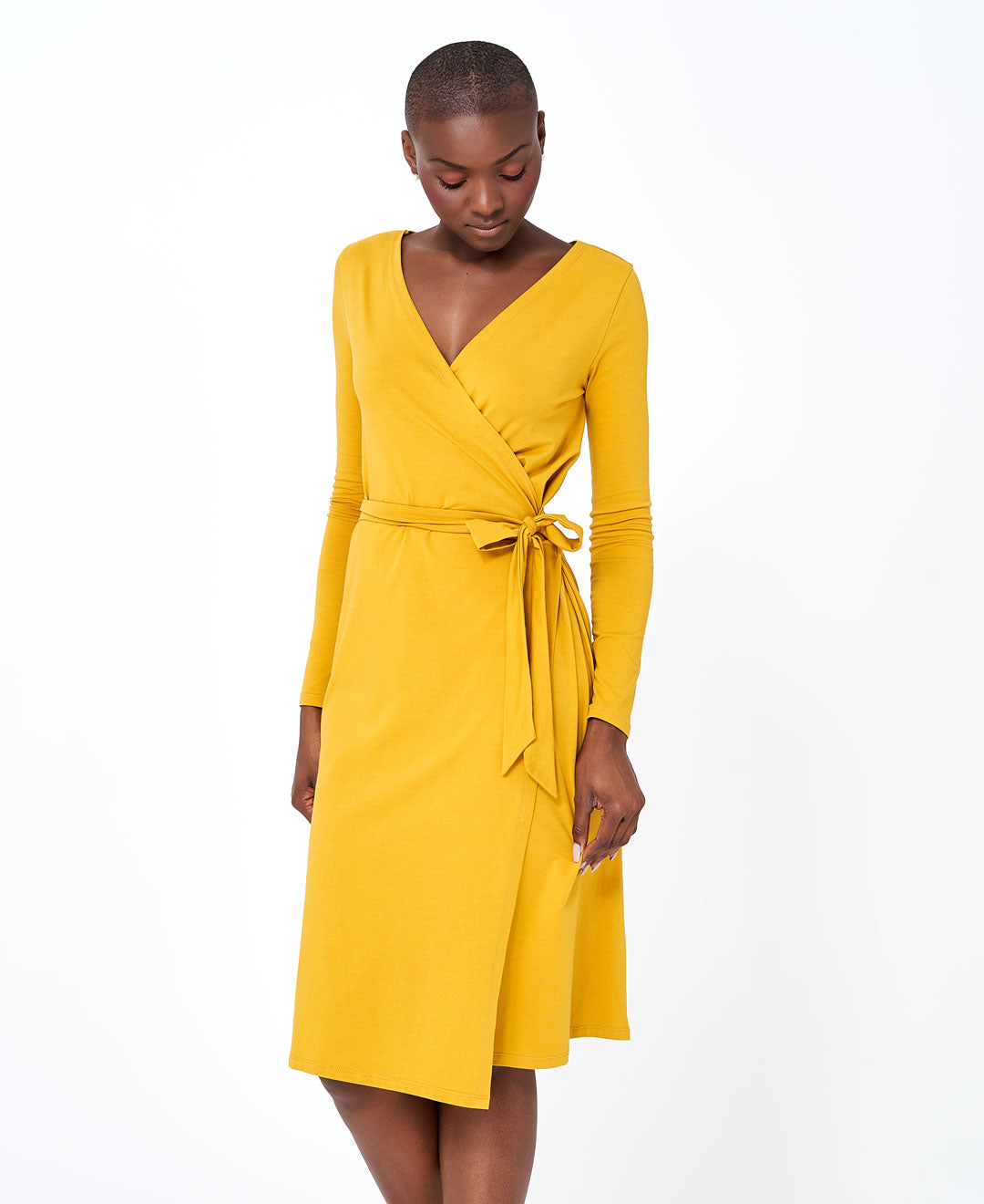 Robe portefeuille ajustable fabriquée au Québec en coton bio jaune