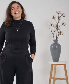 Pantalon noir évasé en coton biologique fait au Québec