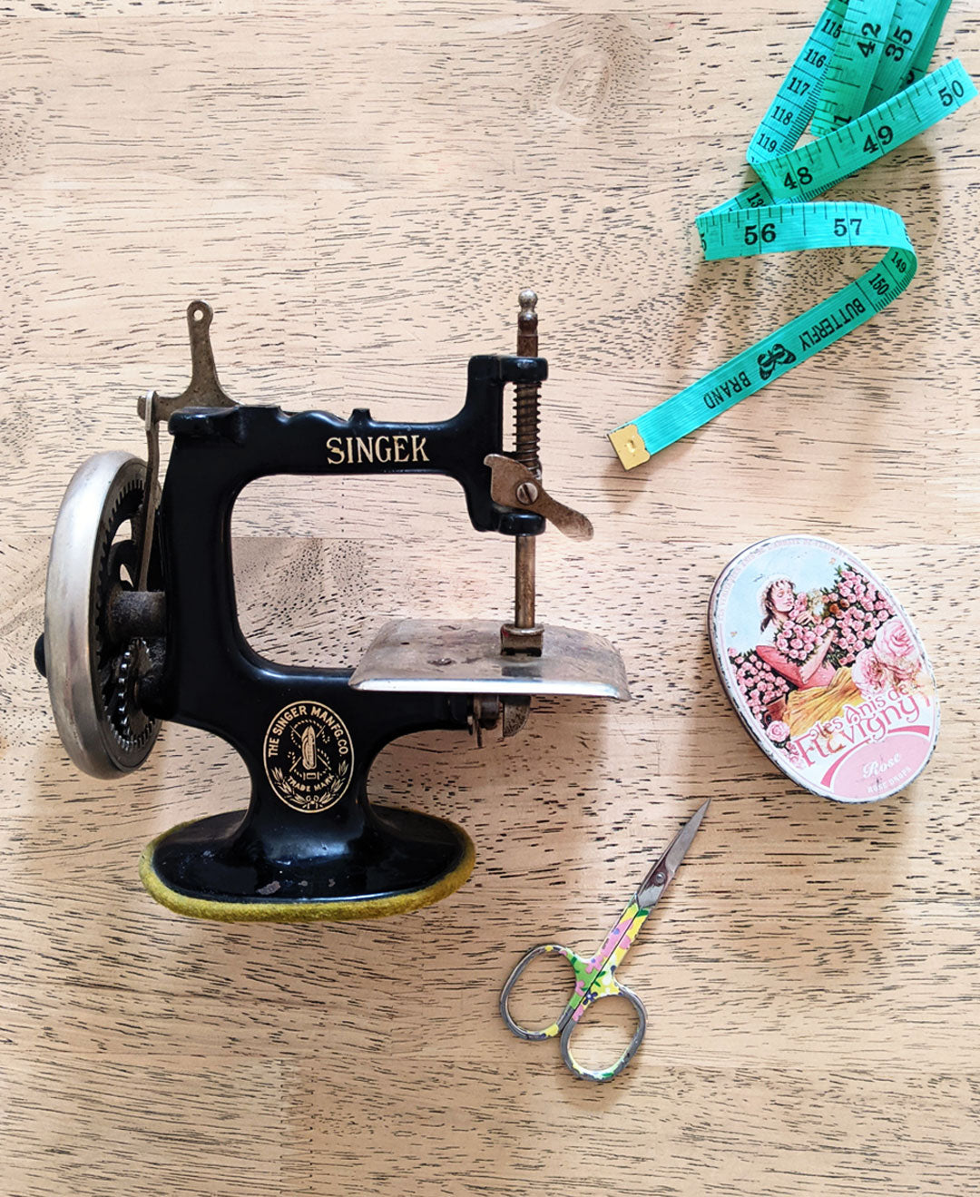 Sewing Course: Mending with a sewing machine